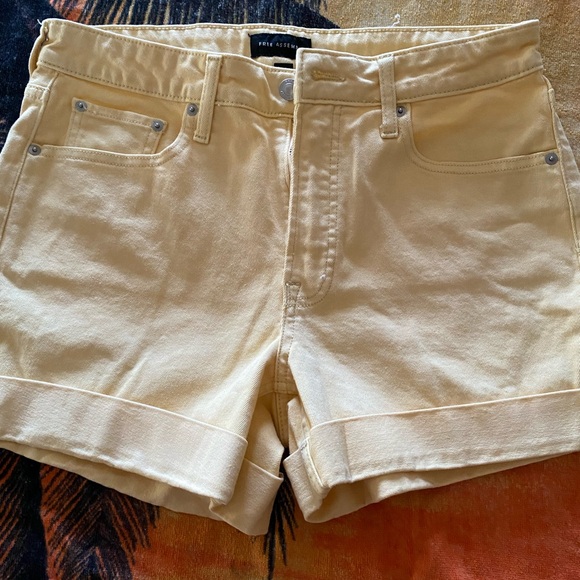 Free Assembly ladies shorts size 10 - Picture 2 of 8